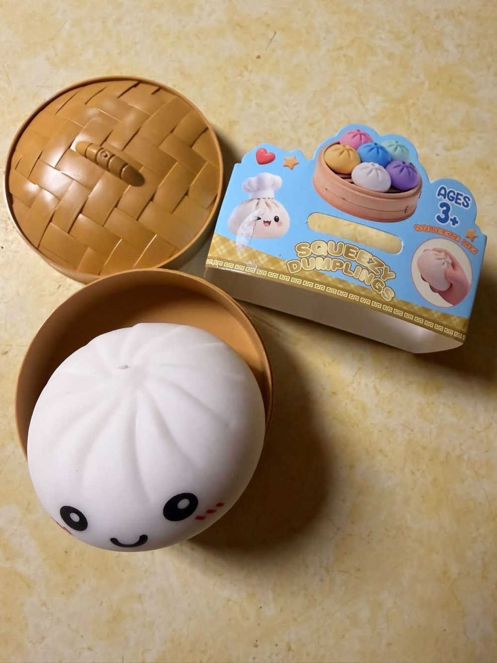 Squeezy Dumpling white